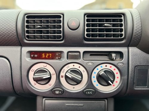 2001 Toyota MR2 MK3 Roadster (W30) In vendita (immagine 43 di 113)