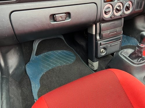 2001 Toyota MR2 MK3 Roadster (W30) In vendita (immagine 35 di 113)