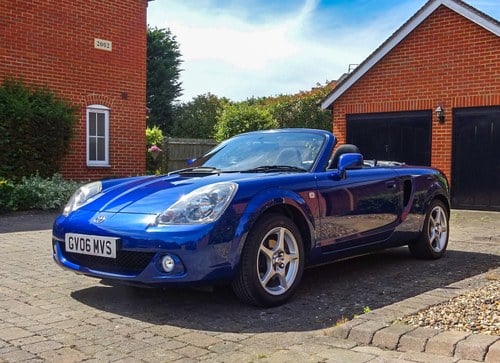 2006 Toyota MR2 Roadster For Sale (picture 2 of 132)