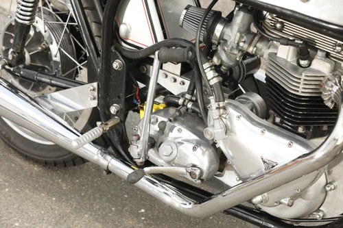 1954 Triton Pre-Unit 750cc Café Racer à vendre (picture 73 of 173)