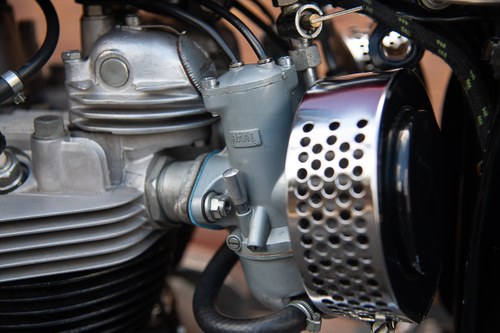 1970 Triumph Bonneville T120 till salu (bild 71 av 94)