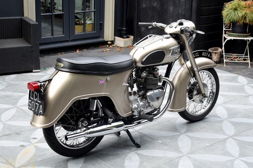 1963 Triumph 3TA Twenty One Te koop (foto 7 van 116)