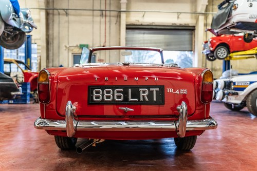 1962 Triumph TR4 Te koop (foto 16 van 123)