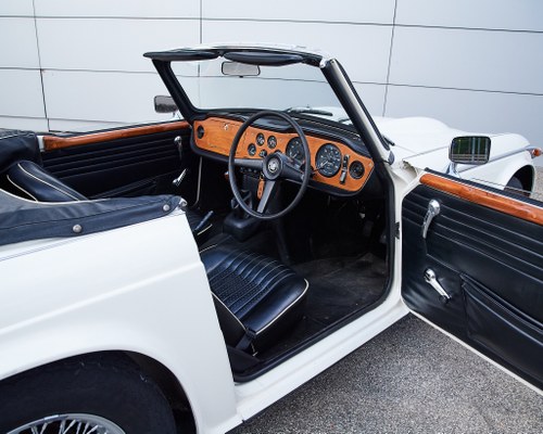 1968 Triumph TR5 PI (RHD) For Sale (picture 25 of 88)