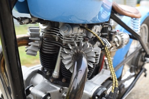 1971 Triumph Bonneville T120R Bobber For Sale (picture 24 of 88)