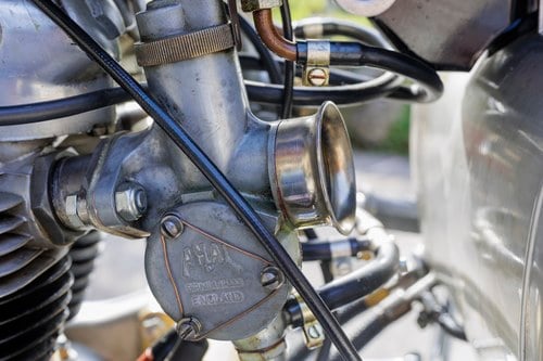 1961 Triumph Bonneville T120 R In vendita (immagine 93 di 105)