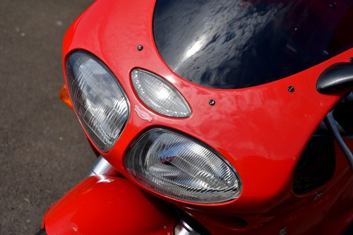 NO RESERVE - 1998 Triumph Daytona T595 For Sale (picture 39 of 104)