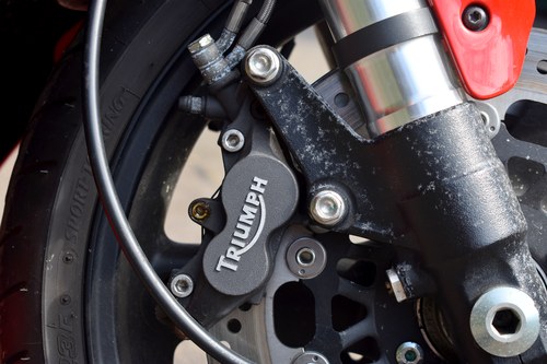 NO RESERVE - 1998 Triumph Daytona T595 For Sale (picture 24 of 104)