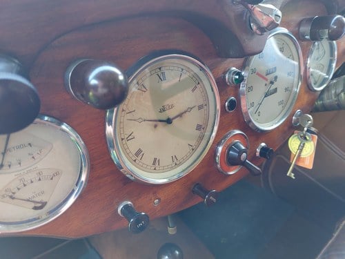 1939 Triumph Dolomite 14/60 Saloon à vendre (picture 22 of 137)