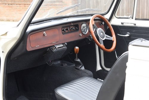 1968 Triumph Herald 13/60 convertible à vendre (picture 22 of 165)