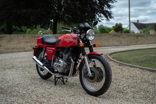 1975 Triumph T160 Legend à vendre (picture 11 of 145)