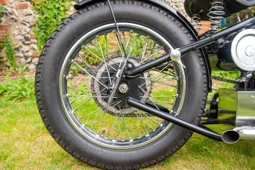 1954 Triumph T100 Pre-Unit Bobber Custom à vendre (picture 33 of 102)