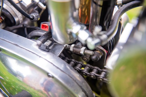 1954 Triumph T100 Pre-Unit Bobber Custom à vendre (picture 34 of 102)