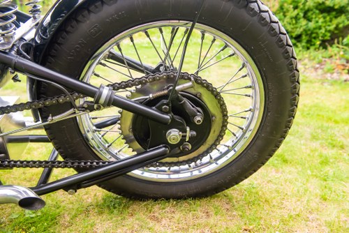 1954 Triumph T100 Pre-Unit Bobber Custom à vendre (picture 40 of 102)