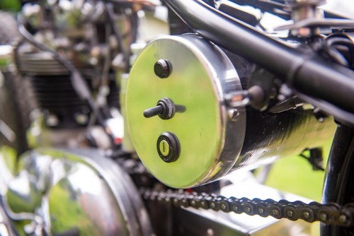 1954 Triumph T100 Pre-Unit Bobber Custom à vendre (picture 69 of 102)