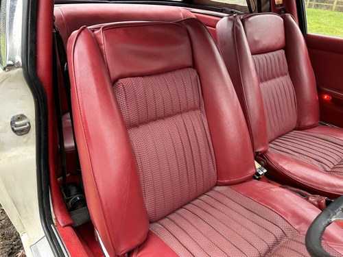 1971 Triumph Stag Convertible In vendita (immagine 68 di 179)