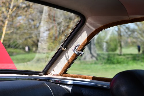 RESERVE LOWERED - 1972 Triumph Stag Convertible Te koop (foto 45 van 140)