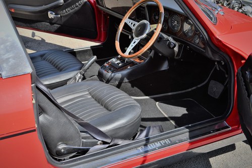 RESERVE LOWERED - 1972 Triumph Stag Convertible Te koop (foto 37 van 140)