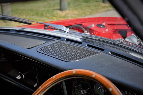 RESERVE LOWERED - 1972 Triumph Stag Convertible Te koop (foto 36 van 140)