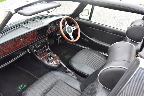 RESERVE LOWERED - 1973 Triumph Stag Te koop (foto 17 van 147)