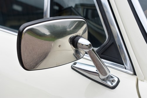 RESERVE LOWERED - 1973 Triumph Stag Te koop (foto 83 van 147)