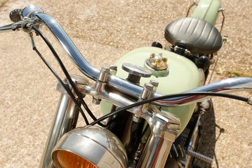 1949 Triumph T100/650 Thunderbird ‘Bobber’ zum Verkauf (Bild 51 von 110)