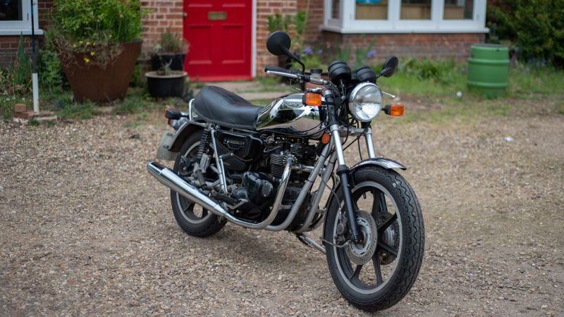 1982 Triumph T140LE Royal Wedding Special For Sale (picture 1 of 67)