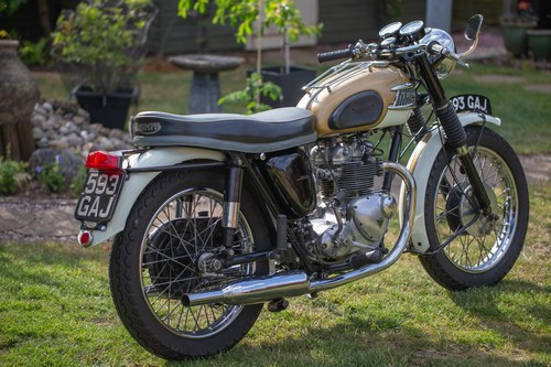 1964 Triumph Tiger 90 Te koop (foto 41 van 139)