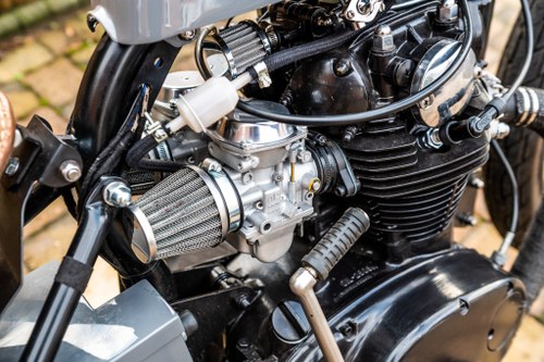 1965 Triumph Tiger T90 Bobber Custom à venda (imagem 42 de 98)