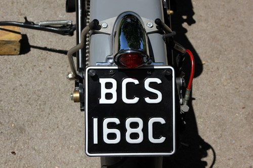 RESERVE LOWERED - 1965 Triumph Tiger T90 Bobber In vendita (immagine 18 di 58)