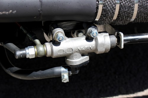 RESERVE LOWERED - 1965 Triumph Tiger T90 Bobber In vendita (immagine 45 di 58)