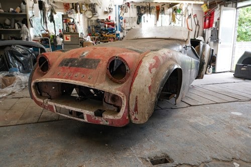 1959 Triumph TR3S - Remains of Iconic Le Mans Racer #25 In vendita (immagine 1 di 242)