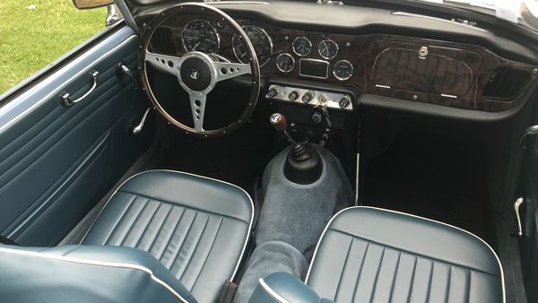 1964 Triumph TR4 For Sale (picture :index of 10)