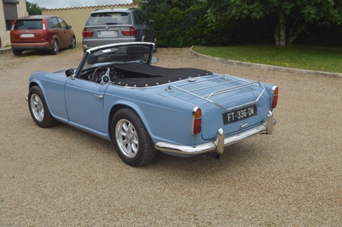 1964 Triumph TR4 Te koop (foto 15 van 283)