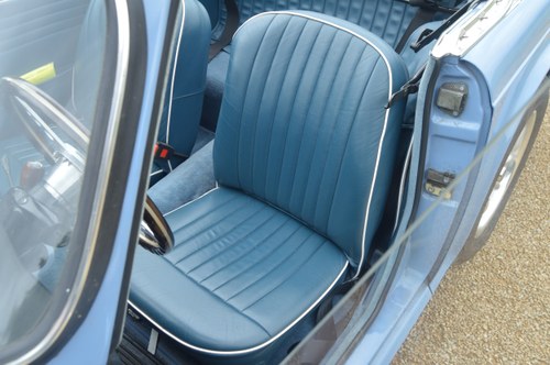 1964 Triumph TR4 Te koop (foto 61 van 283)