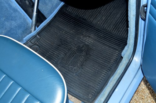 1964 Triumph TR4 Te koop (foto 70 van 283)