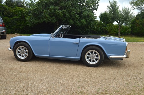 1964 Triumph TR4 Te koop (foto 13 van 283)