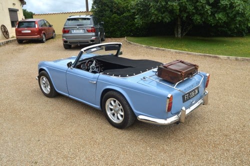 1964 Triumph TR4 Te koop (foto 5 van 283)