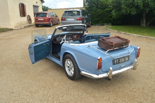 1964 Triumph TR4 Te koop (foto 10 van 283)