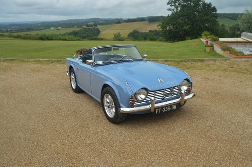 1964 Triumph TR4 Te koop (foto 8 van 283)