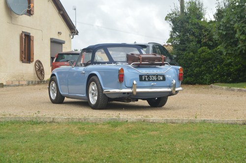 1964 Triumph TR4 Te koop (foto 31 van 283)