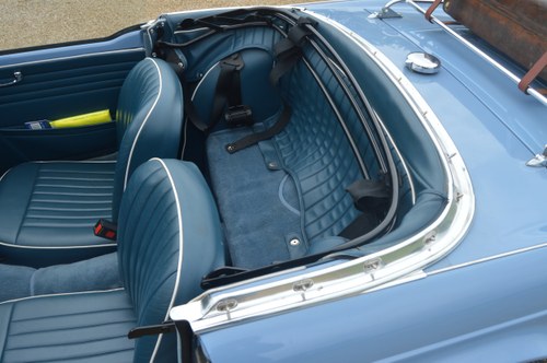 1964 Triumph TR4 Te koop (foto 63 van 283)