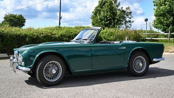 1964 Triumph TR4 (LHD) For Sale (picture :index of 15)