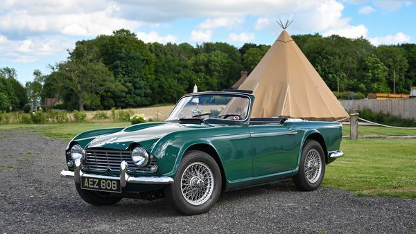 1964 Triumph TR4 (LHD) For Sale (picture :index of 3)
