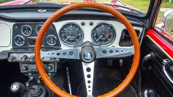 1964 Triumph TR4 ‘Surrey Top’ For Sale (picture :index of 81)