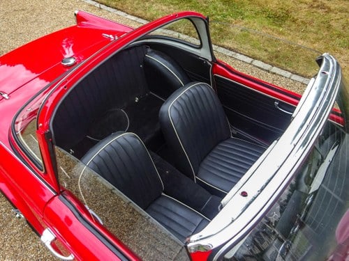 1964 Triumph TR4 ‘Surrey Top’ For Sale (picture 33 of 169)