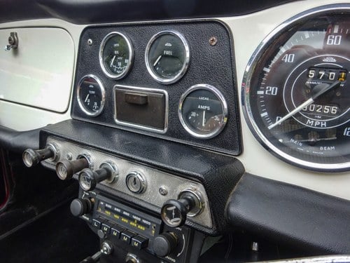 1964 Triumph TR4 ‘Surrey Top’ For Sale (picture 74 of 169)
