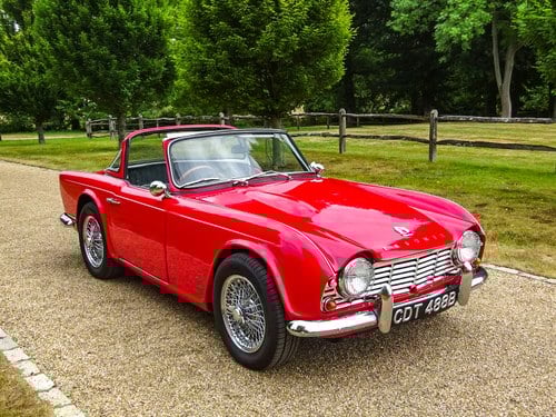 1964 Triumph TR4 ‘Surrey Top’ For Sale (picture 3 of 169)