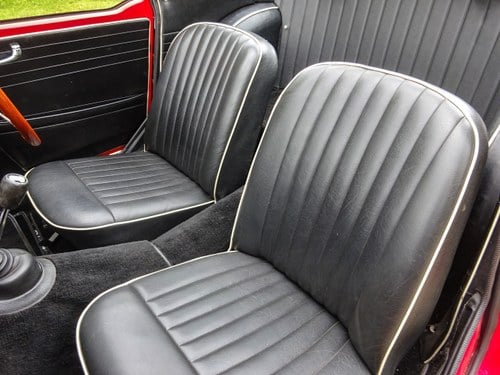 1964 Triumph TR4 ‘Surrey Top’ For Sale (picture 50 of 169)