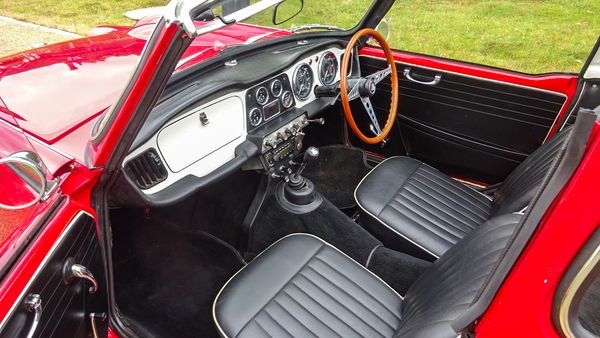 1964 Triumph TR4 ‘Surrey Top’ For Sale (picture :index of 49)